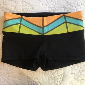 Reversible Lululemon Size 6